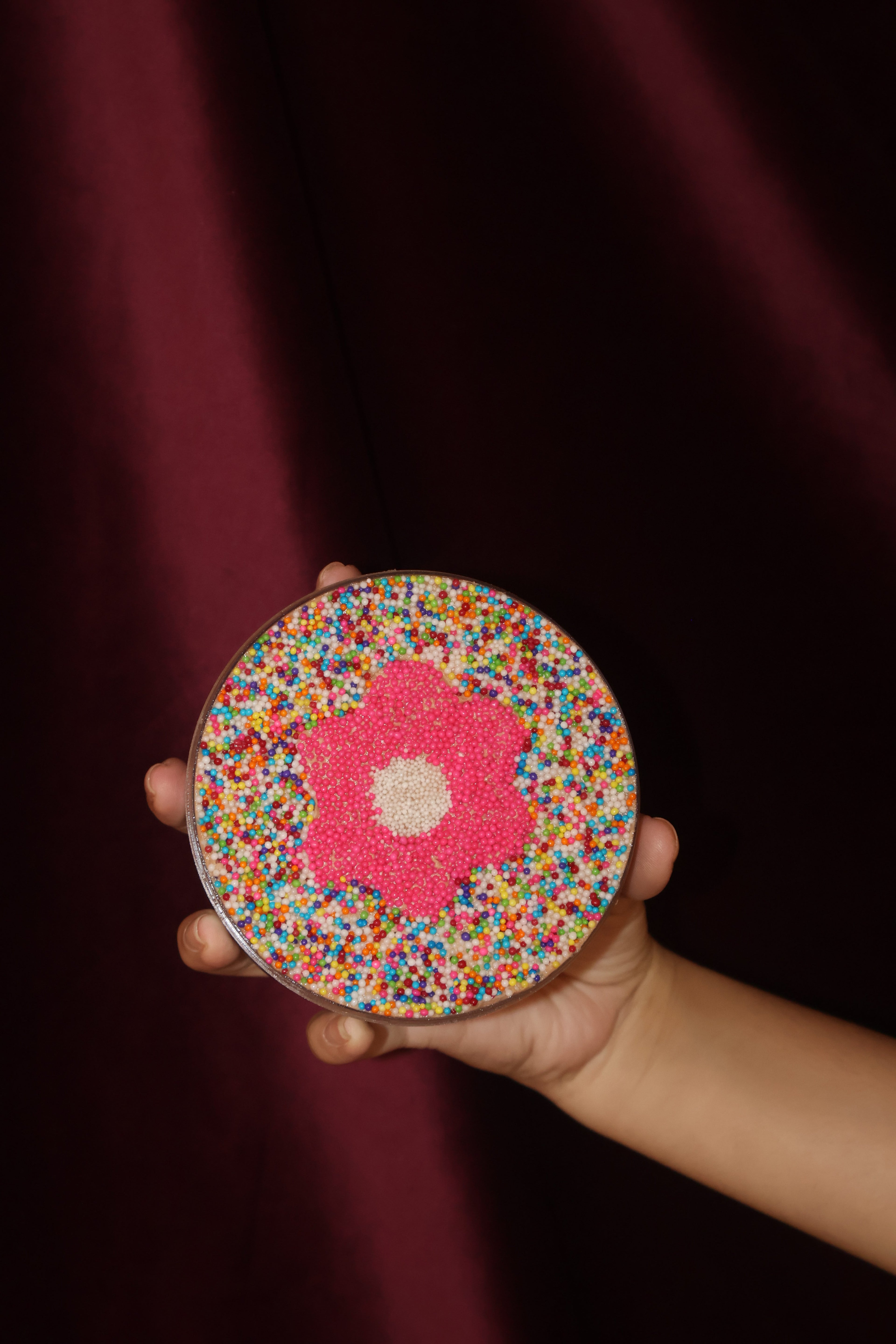 Daisy Flower Dot Cake